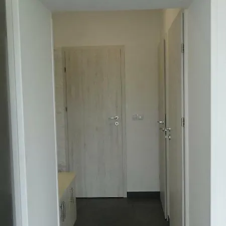 Lazaapartman * Nyíregyháza