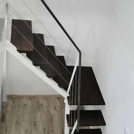 Lazaapartman Apartment *