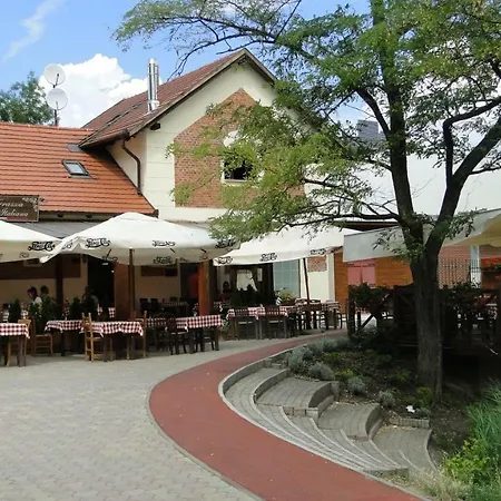 Lazaapartman Apartment *