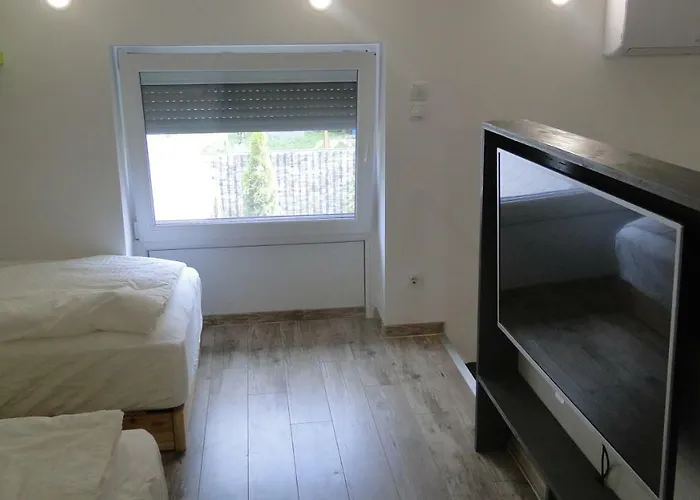 Lazaapartman شقة Nyíregyháza