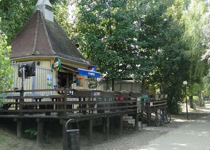 Lazaapartman شقة Nyíregyháza